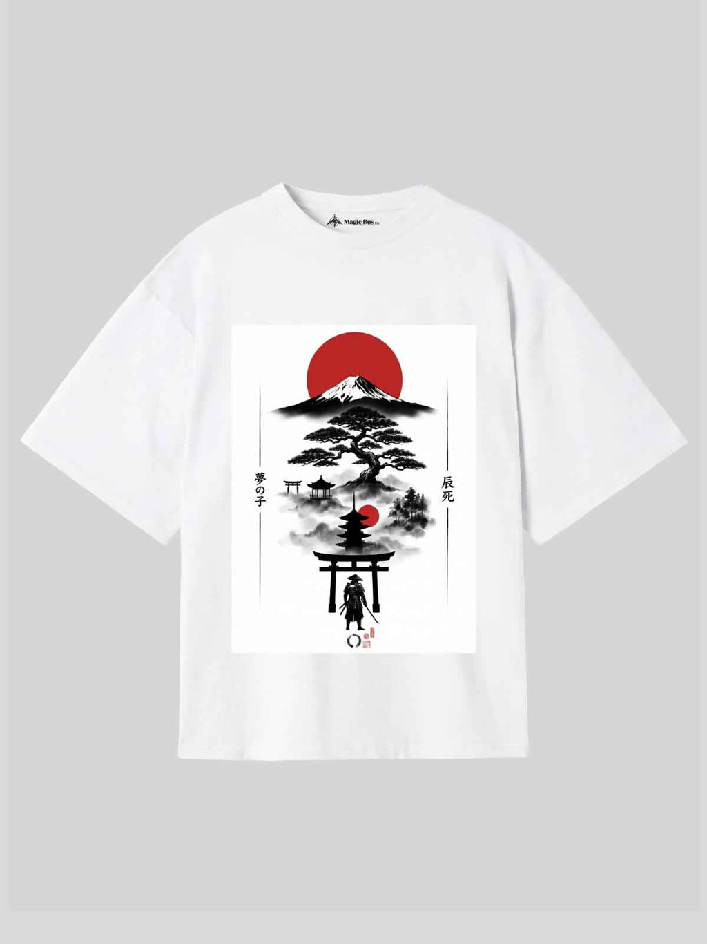 Japanese Samurai Zen Art Oversized T-Shirt (Black & White) – Mount Fuji Graphic Streetwear Tee for Men & Women